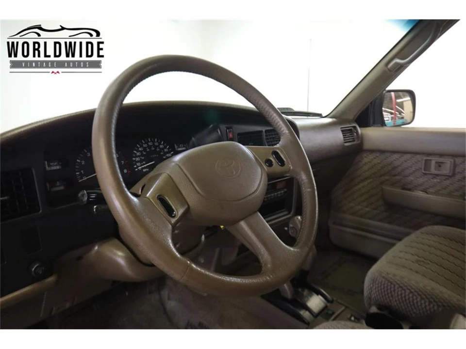1995 Toyota 4Runner 2nd Gen - Image 28 of 31