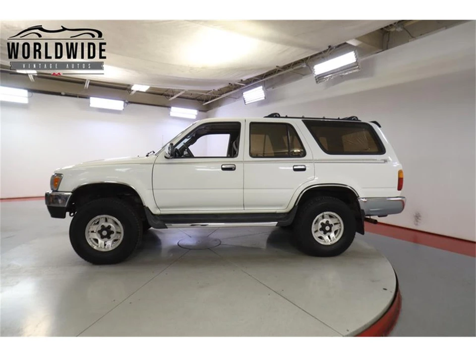 1995 Toyota 4Runner 2nd Gen - Image 3 of 31
