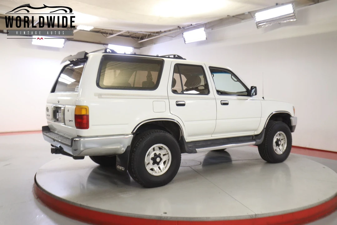1995 Toyota 4Runner 2nd Gen - Image 6 of 12