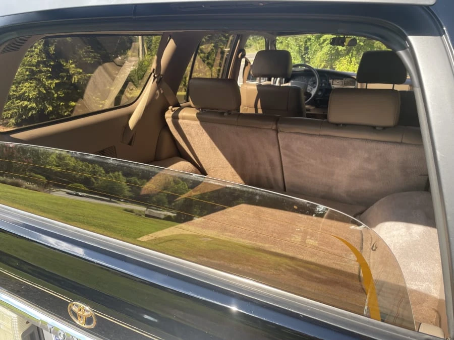 1995 Toyota 4Runner 2nd Gen - Image 9 of 24
