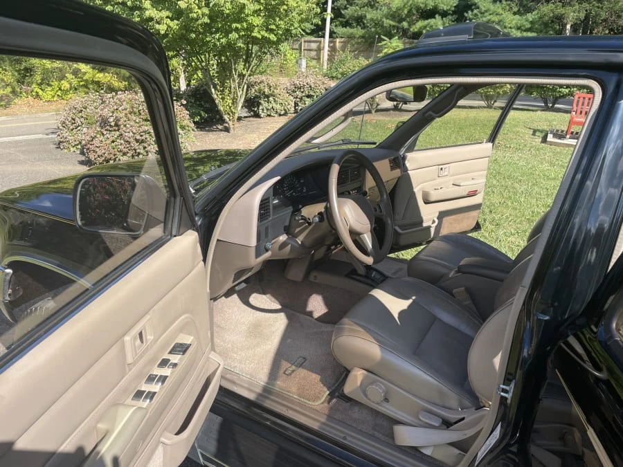 1995 Toyota 4Runner 2nd Gen - Image 8 of 24