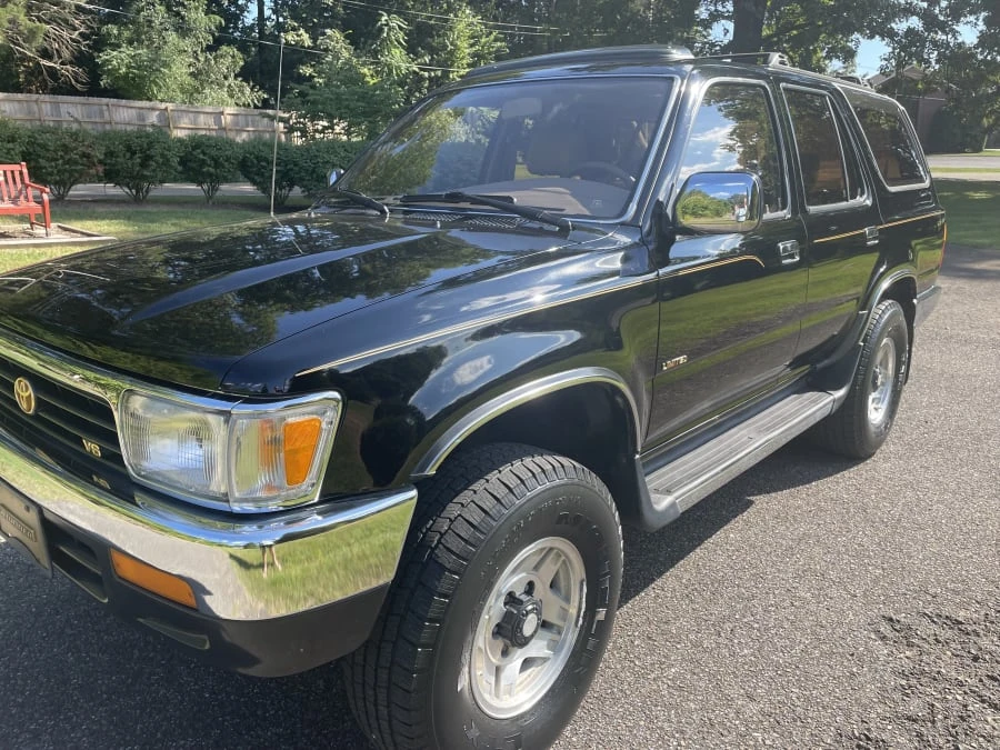 1995 Toyota 4Runner 2nd Gen - Image 2 of 24