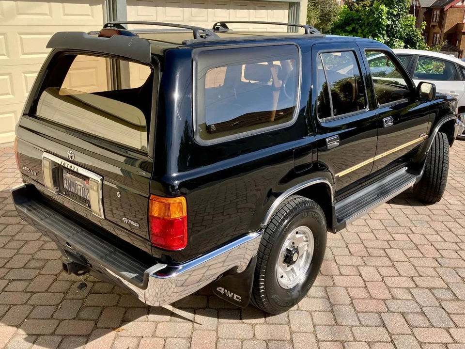 1995 Toyota 4Runner 2nd Gen - Image 15 of 22