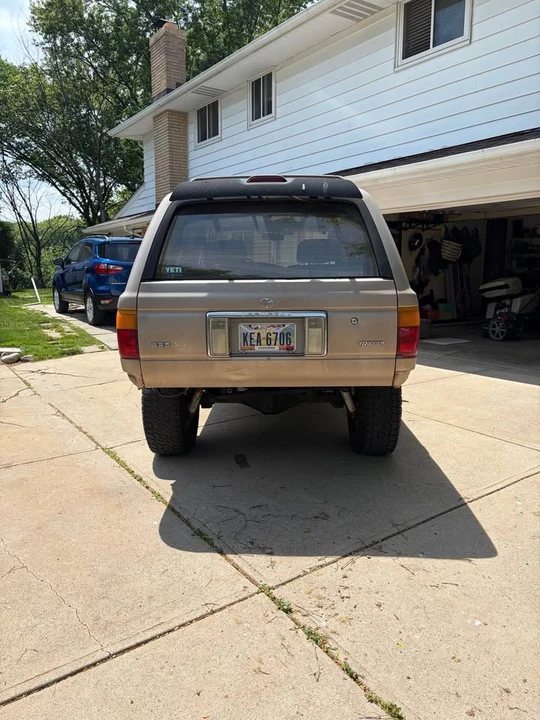 1995 Toyota 4Runner 2nd Gen - Image 4 of 10