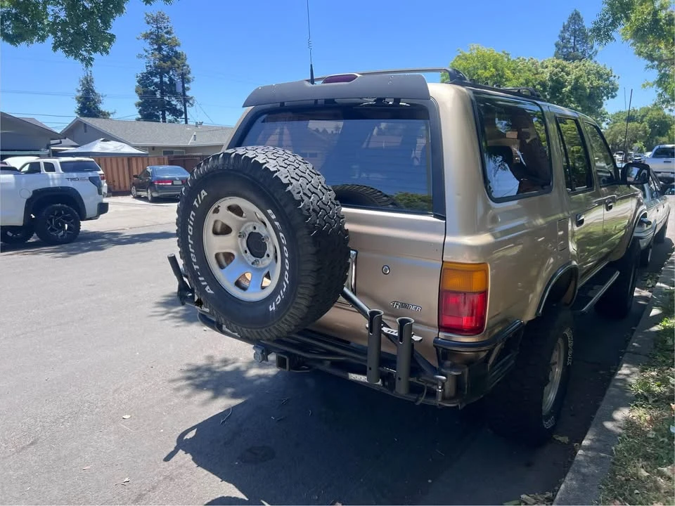 1995 Toyota 4Runner 2nd Gen - Image 2 of 13