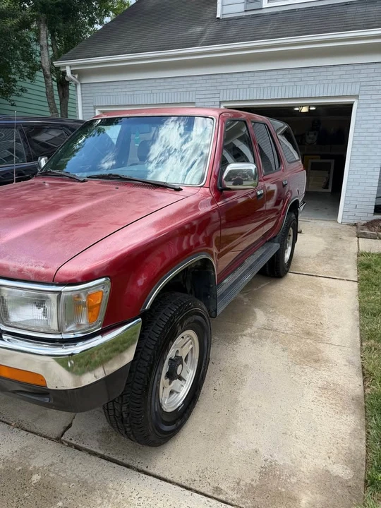1995 Toyota 4Runner 2nd Gen - Image 2 of 11