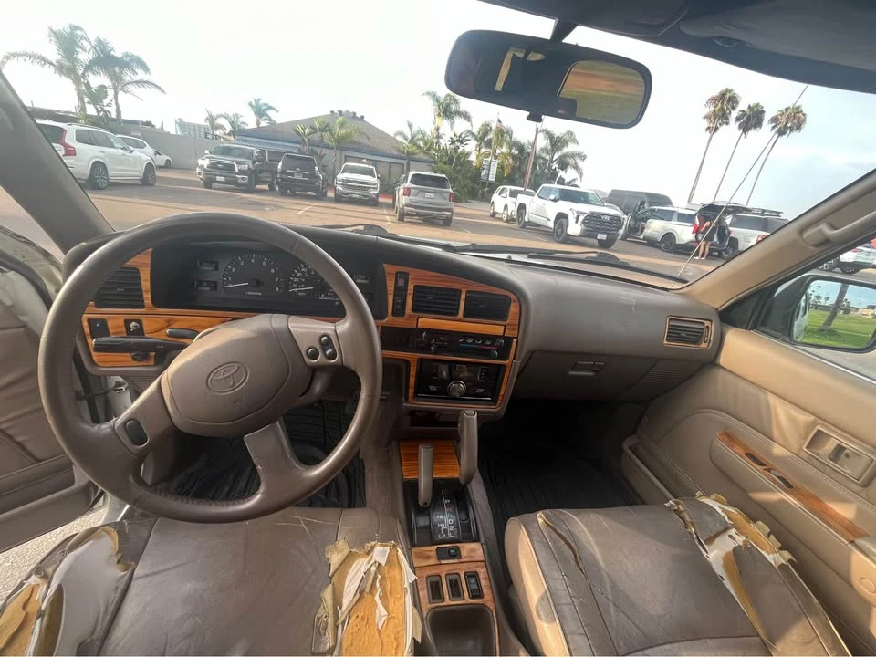 1995 Toyota 4Runner 2nd Gen - Image 7 of 11
