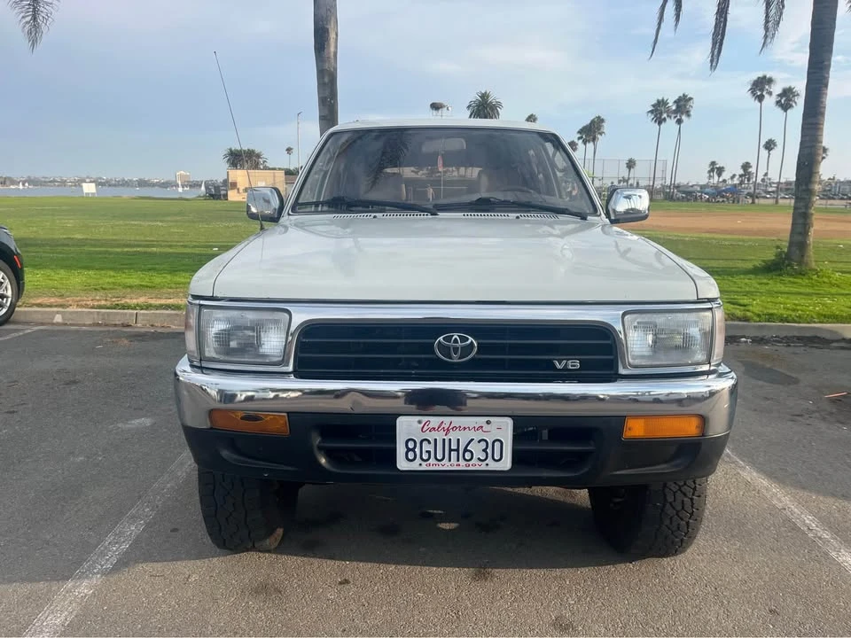 1995 Toyota 4Runner 2nd Gen - Image 3 of 11