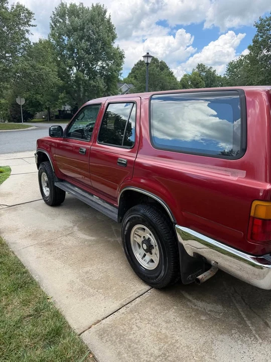 1995 Toyota 4Runner 2nd Gen - Image 4 of 11