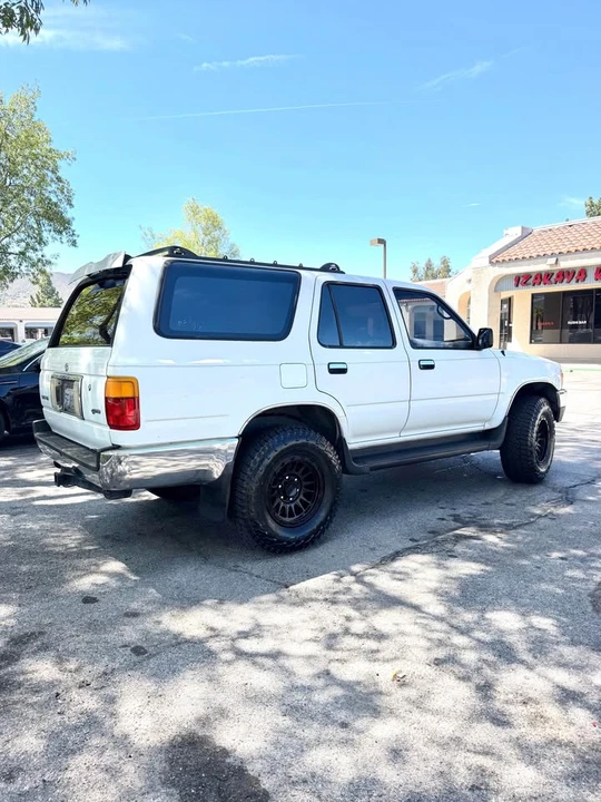 1995 Toyota 4Runner 2nd Gen - Image 3 of 16