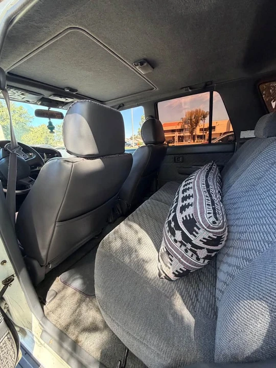 1995 Toyota 4Runner 2nd Gen - Image 6 of 16
