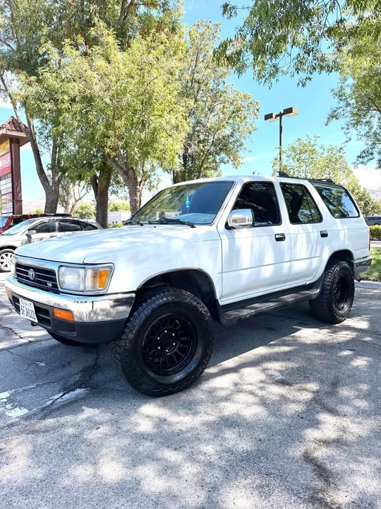 1995 Toyota 4Runner 2nd Gen - Image 5 of 16