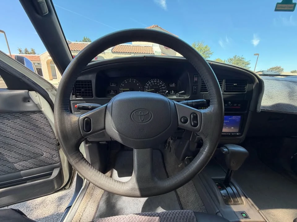 1995 Toyota 4Runner 2nd Gen - Image 15 of 16