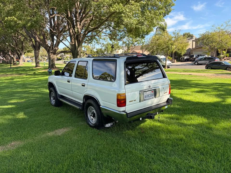 1995 Toyota 4Runner 2nd Gen - Image 3 of 19