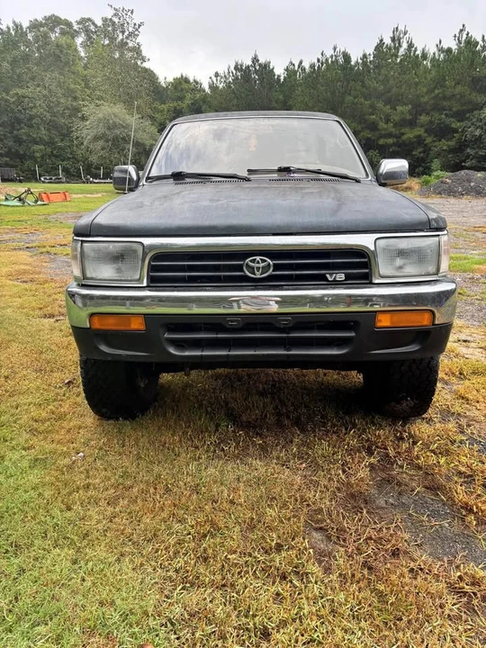 1995 Toyota 4Runner 2nd Gen - Image 2 of 14