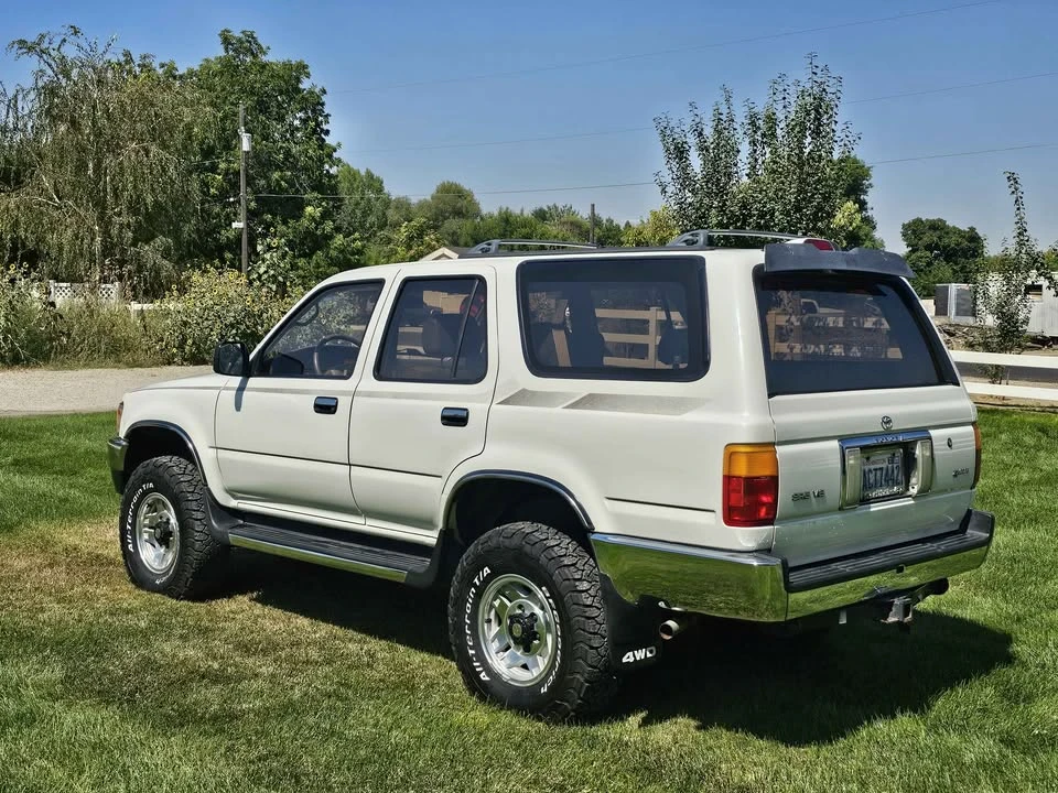 1995 Toyota 4Runner 2nd Gen - Image 3 of 15