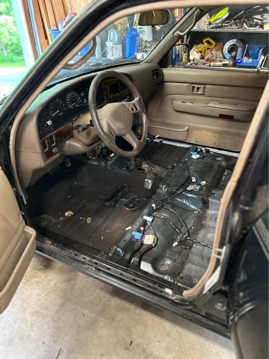 1995 Toyota 4Runner 2nd Gen - Image 10 of 14