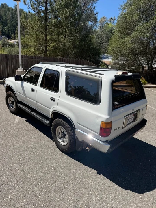 1995 Toyota 4Runner 2nd Gen - Image 3 of 11