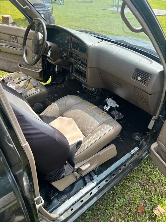 1995 Toyota 4Runner 2nd Gen - Image 3 of 14