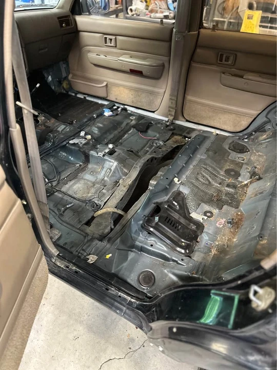 1995 Toyota 4Runner 2nd Gen - Image 9 of 14