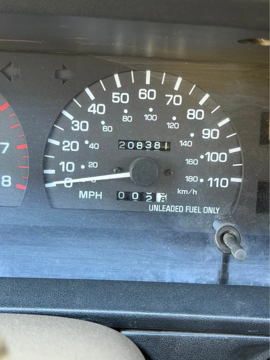1995 Toyota 4Runner 2nd Gen - Image 10 of 11
