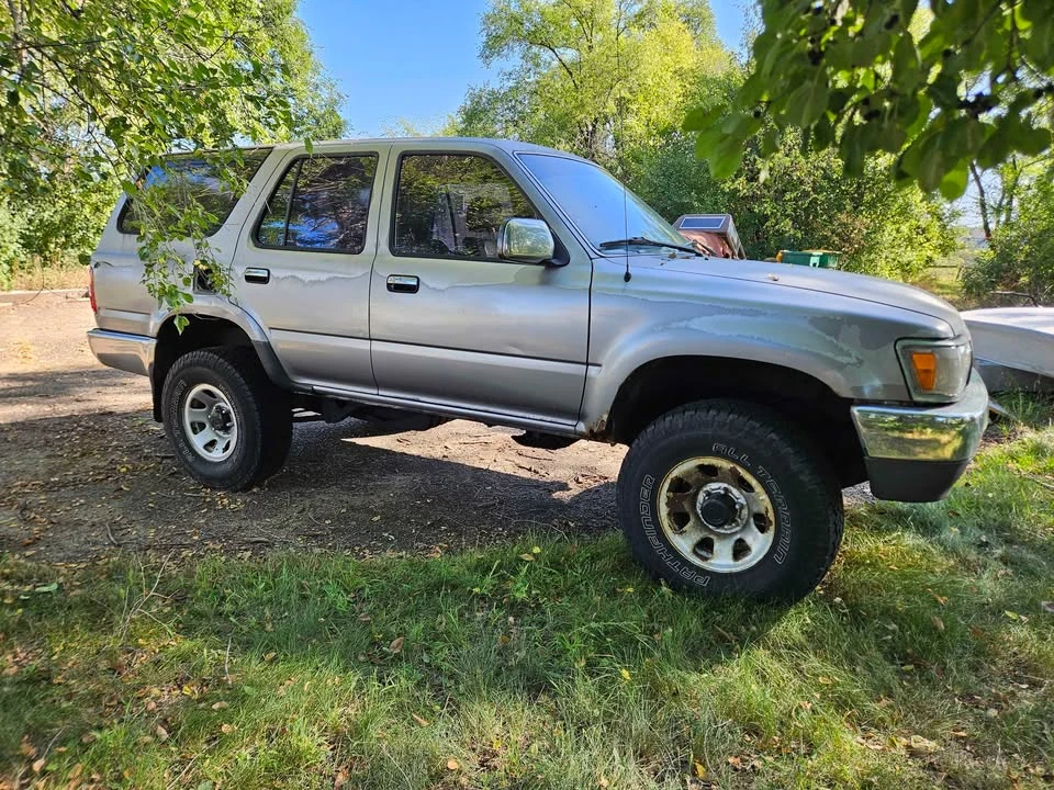 1995 Toyota 4Runner 2nd Gen - Image 4 of 19