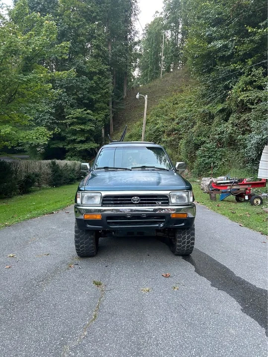 1995 Toyota 4Runner 2nd Gen - Image 7 of 20