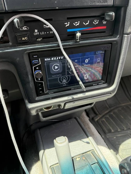 1995 Toyota 4Runner 2nd Gen - Image 2 of 24