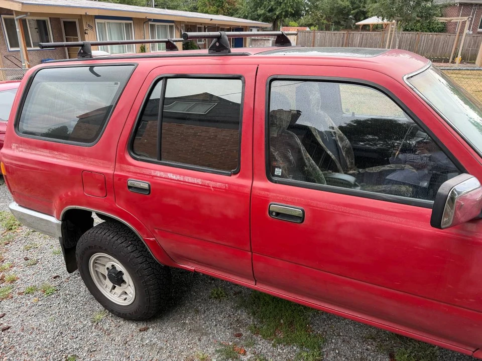 1995 Toyota 4Runner 2nd Gen - Image 9 of 11
