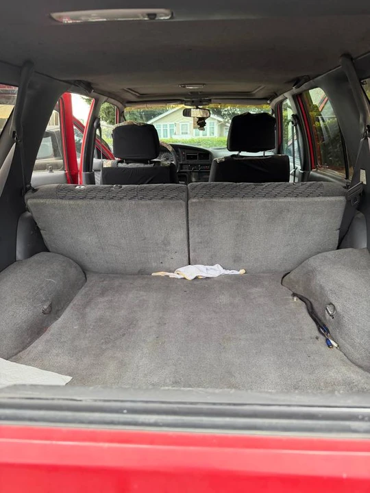1995 Toyota 4Runner 2nd Gen - Image 4 of 11