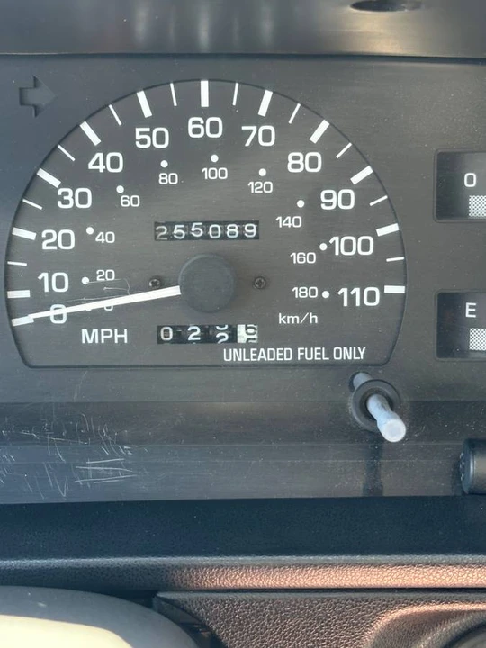 1995 Toyota 4Runner 2nd Gen - Image 6 of 18