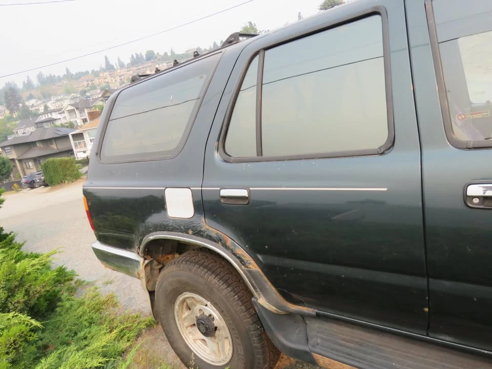 1995 Toyota 4Runner 2nd Gen - Image 4 of 14