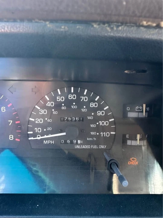 1995 Toyota 4Runner 2nd Gen - Image 10 of 18