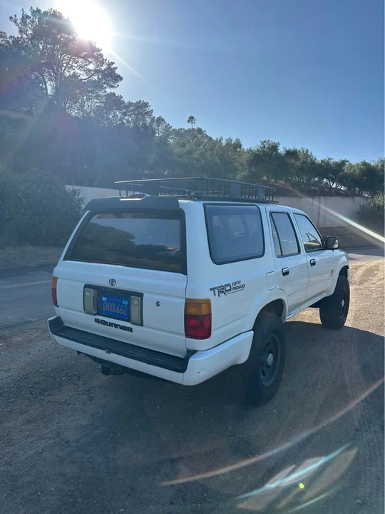1995 Toyota 4Runner 2nd Gen - Image 3 of 18
