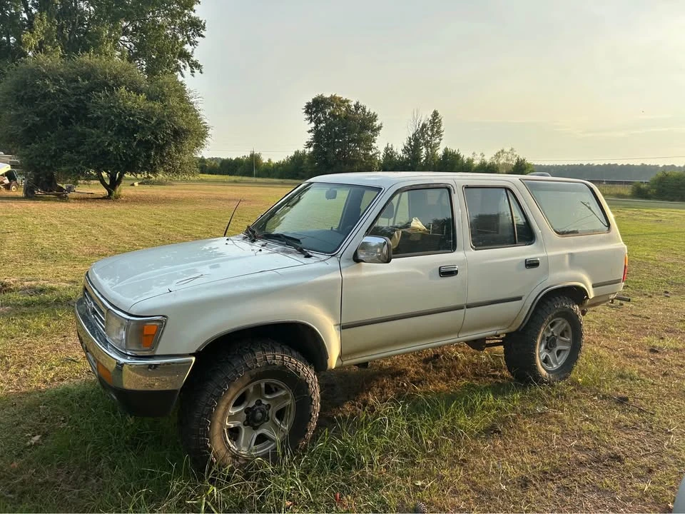 1995 Toyota 4Runner 2nd Gen - Image 3 of 4