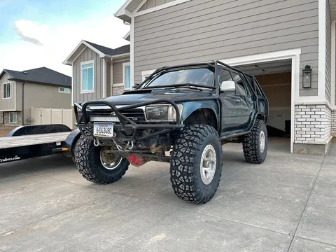 1995 Toyota 4Runner Rock Crawler