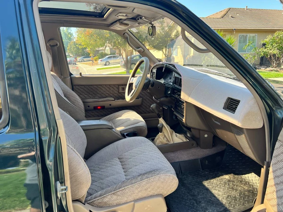 1995 Toyota 4Runner 2nd Gen - Image 14 of 24