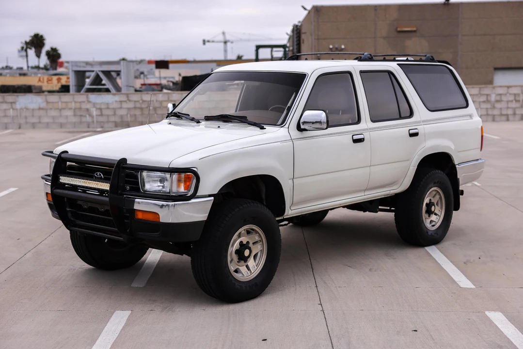 1995 Toyota 4Runner 2nd Gen - Image 7 of 31