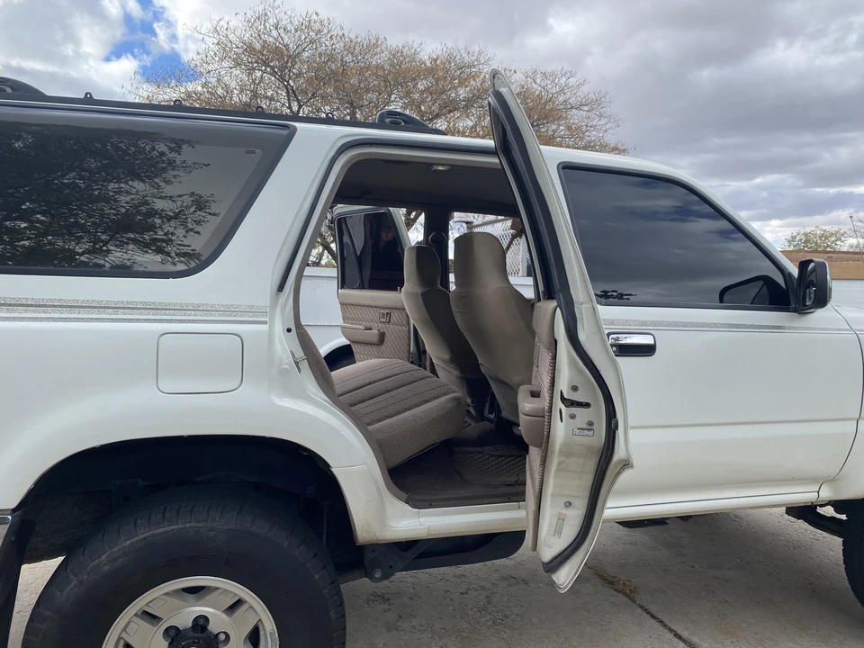 1995 Toyota 4Runner 2nd Gen - Image 26 of 31
