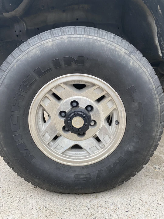 1995 Toyota 4Runner 2nd Gen - Image 13 of 31