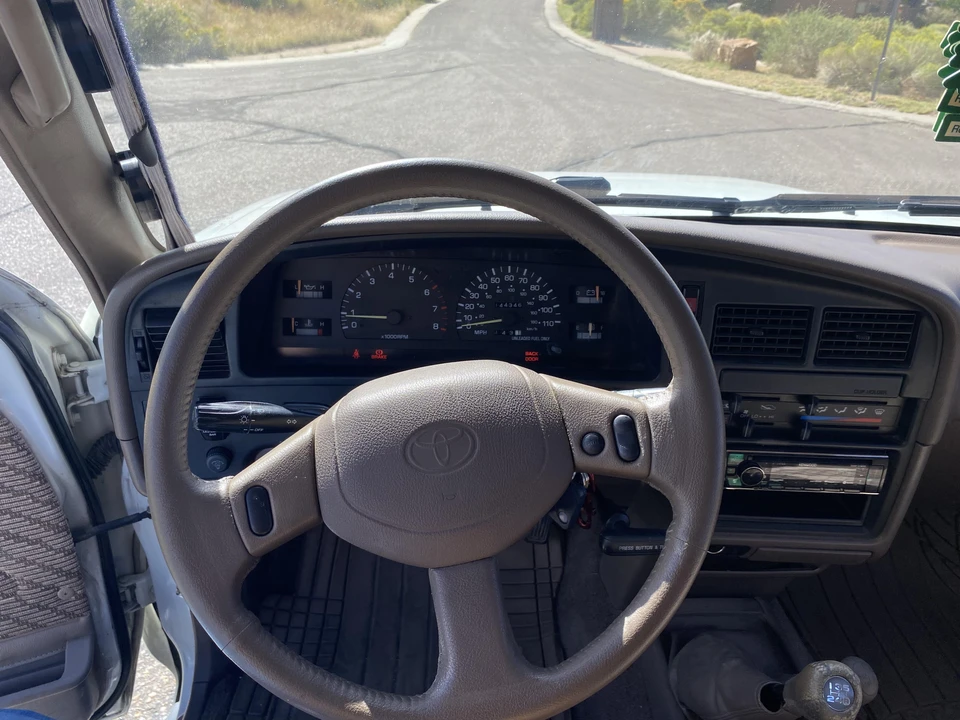 1995 Toyota 4Runner 2nd Gen - Image 28 of 31