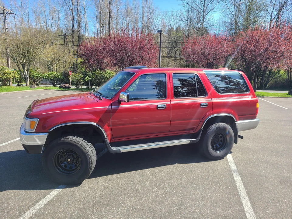 1995 Toyota 4Runner 2nd Gen - Image 12 of 31