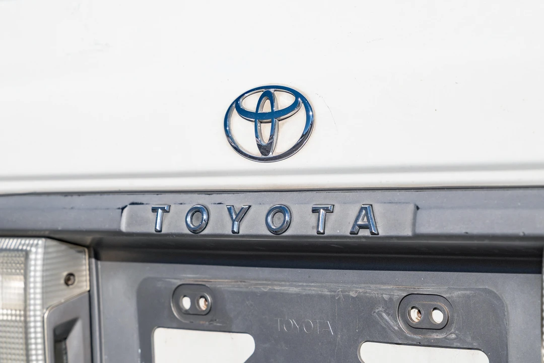 1995 Toyota 4Runner 2nd Gen - Image 12 of 31