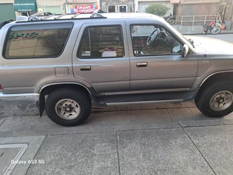 1995 Toyota 4Runner SR5 4x4