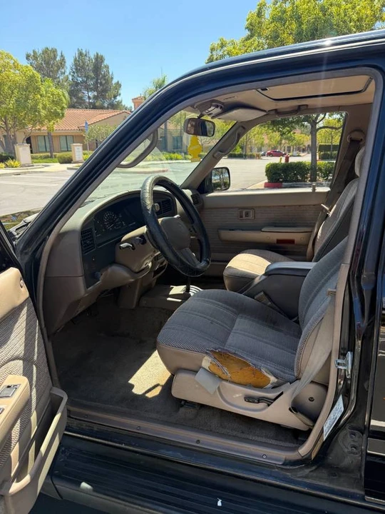 1995 Toyota 4Runner 2nd Gen - Image 7 of 11
