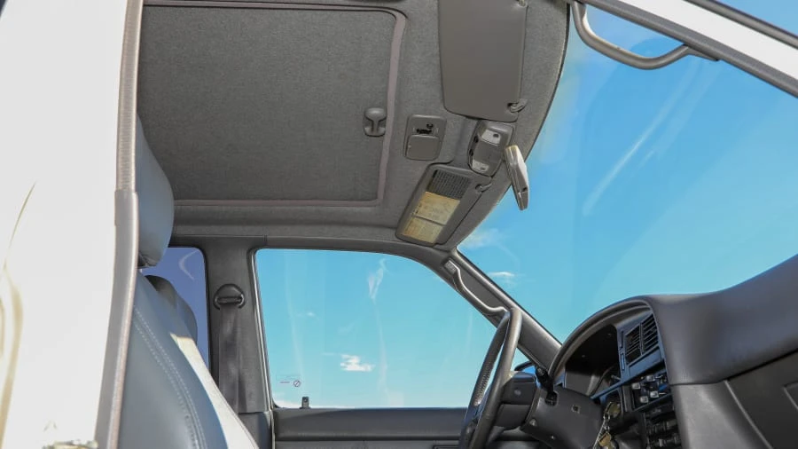 1995 Toyota 4Runner 2nd Gen - Image 19 of 29