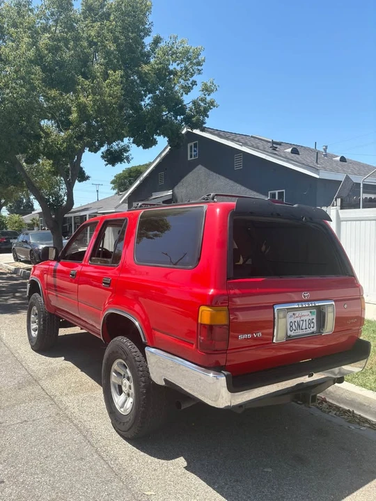 1995 Toyota 4Runner 2nd Gen - Image 5 of 10