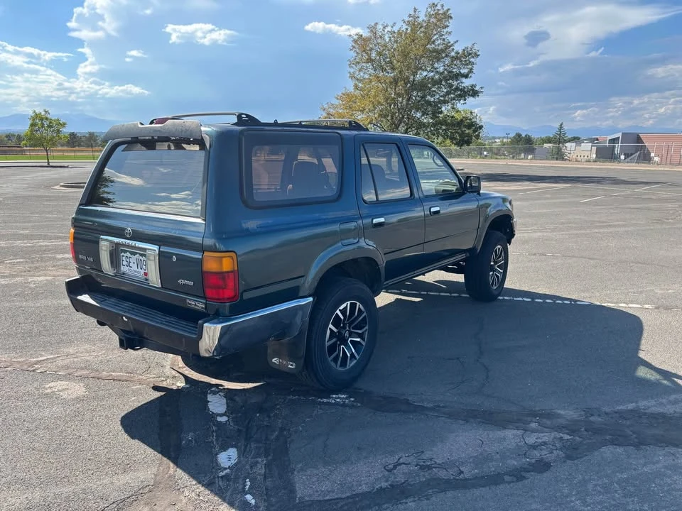 1995 Toyota 4Runner 2nd Gen - Image 5 of 10