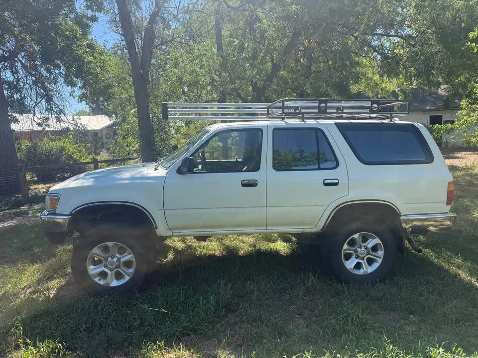 1995 Toyota 4Runner 2nd Gen - Image 2 of 18