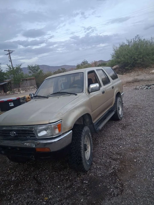 1995 Toyota 4Runner 2nd Gen - Image 18 of 19